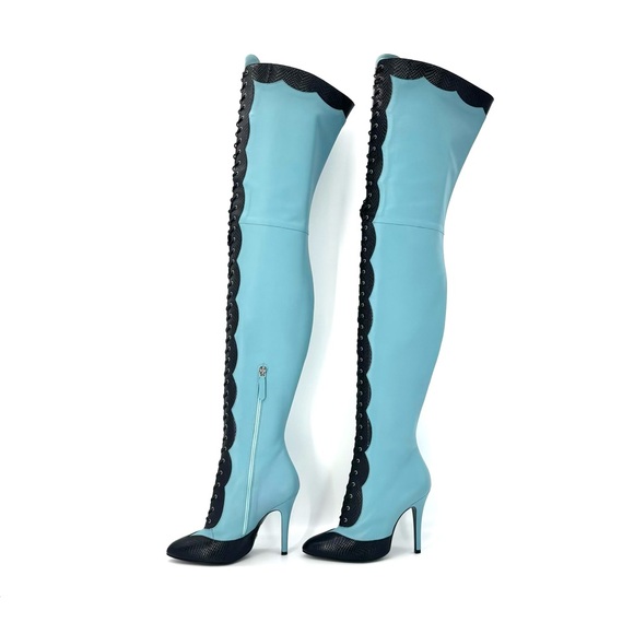 Gucci Harriet Thigh High Snake Emboss Dusty Azure Pointed Toe Heeled Boots 38 - Picture 4 of 11